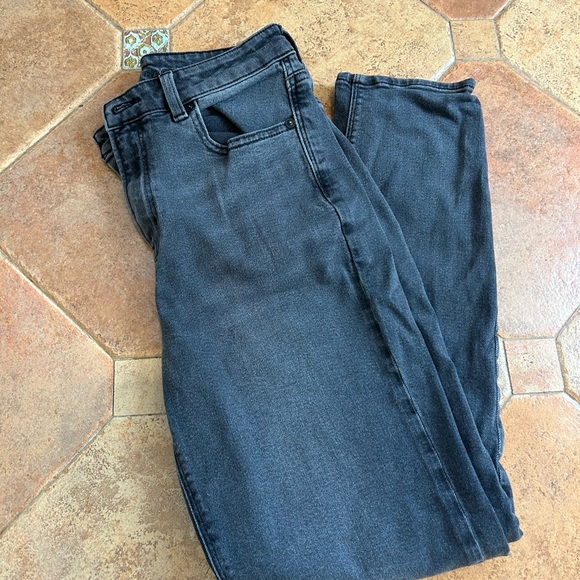 American Eagle Outfitters Women's Straight Jeans in Black - Picture 2 of 6